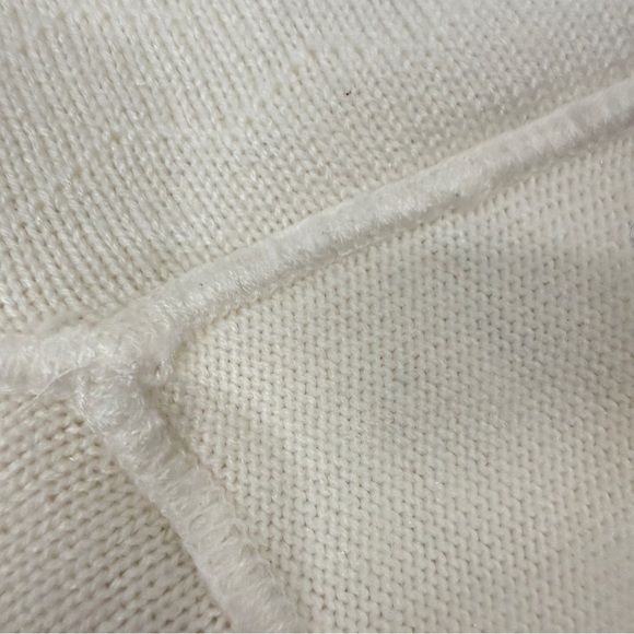 Debenhams Babble Boom Little Cat Embroidered White Knit Baby Blanket - Picture 14 of 17